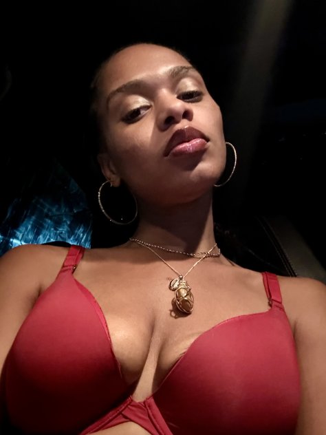 Independent companion Venus in Birmingham, Alabama - HoneyAffair