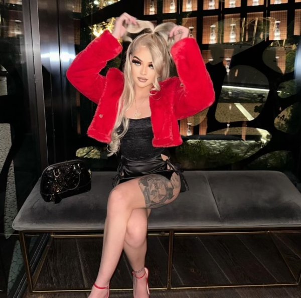 Chloe