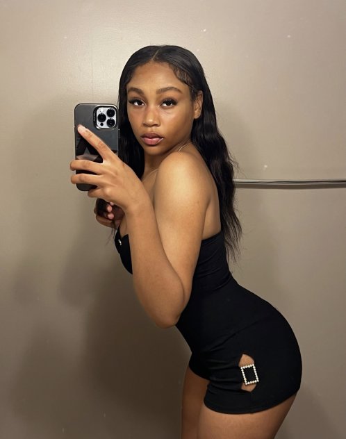 Independent companion Natalie in Albany, New York - HoneyAffair