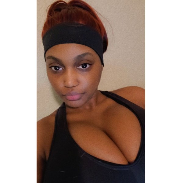 Independent companion Kylie in Portland,  - HoneyAffair