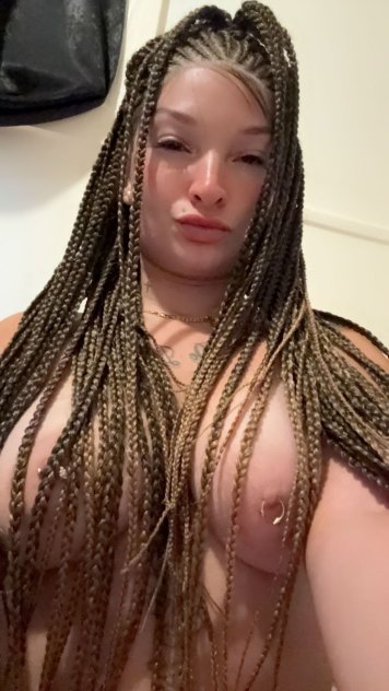 Independent companion Mia in West Palm Beach, Florida - HoneyAffair