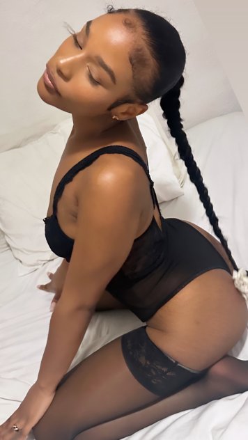 Independent companion IindiaA in Portland,  - HoneyAffair