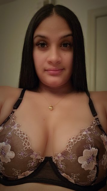 Independent companion Nicol in Naples, Florida - HoneyAffair
