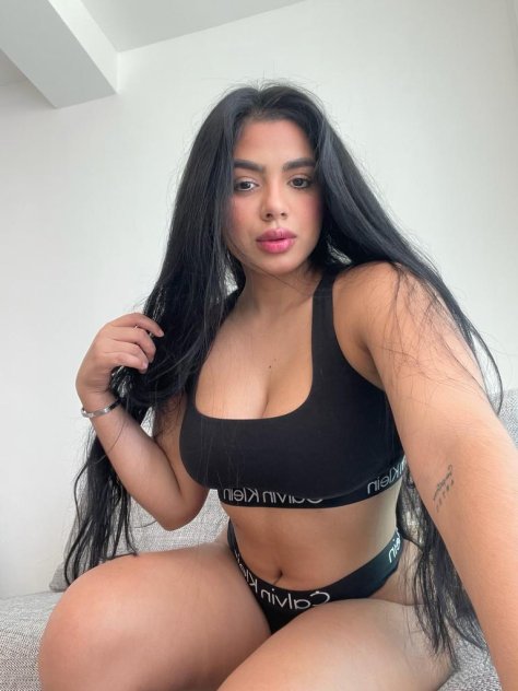 Independent companion julis in Long Island, New York - HoneyAffair