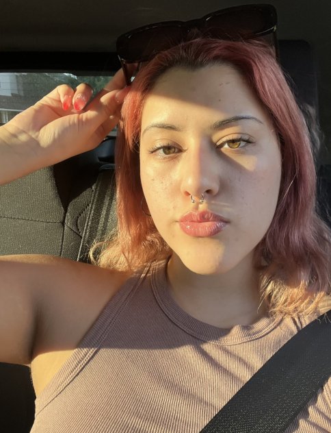 Independent companion Layne in San Diego, California - HoneyAffair