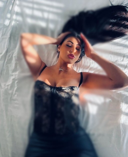 Independent companion NEW! Camilla from Hungary in Brooklyn, New York - HoneyAffair