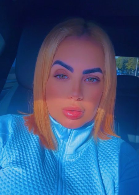 Independent companion Yia colombiana in Fort Myers, Florida - HoneyAffair