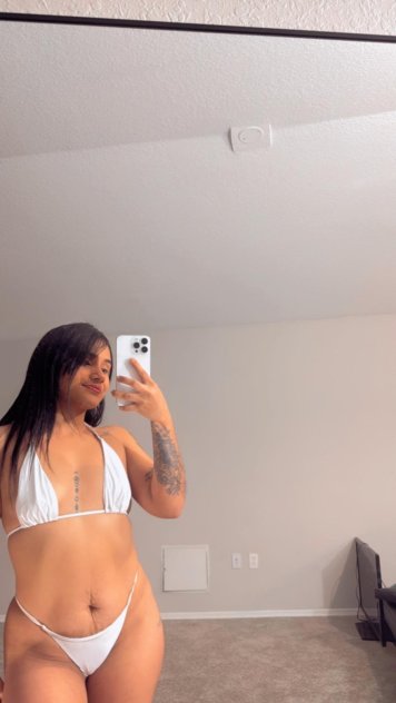 Independent companion Yuli in Orlando, Florida - HoneyAffair