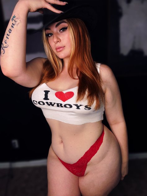 Nadia naughtyy