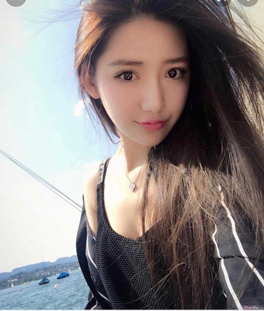 Mia