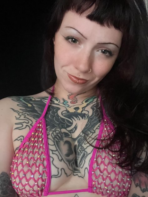 Independent companion Susan in Yuba, California - HoneyAffair
