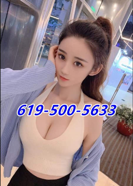 Independent companion Ella in San Diego, California - HoneyAffair