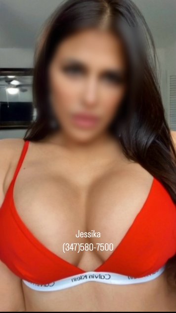 Independent companion Andrea Milan in Queens, New York - HoneyAffair