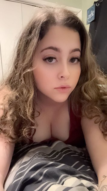 Independent companion Arlinson in Providence, Rhode Island - HoneyAffair