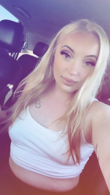 Independent companion Megan Ray in Reno, Nevada - HoneyAffair