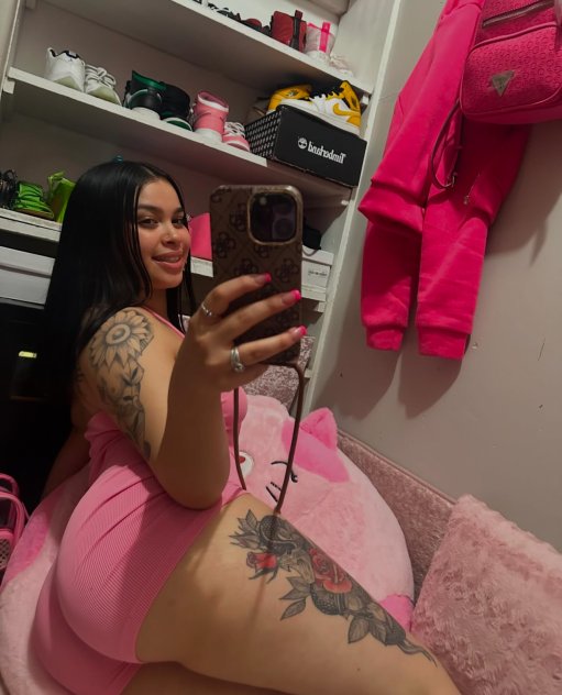 Independent companion Armida in Kansas City, Missouri - HoneyAffair