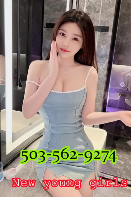 Independent companion  in Salem, Oregon - HoneyAffair