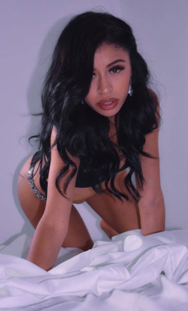 Independent companion Diana :) in Denver, Colorado - HoneyAffair