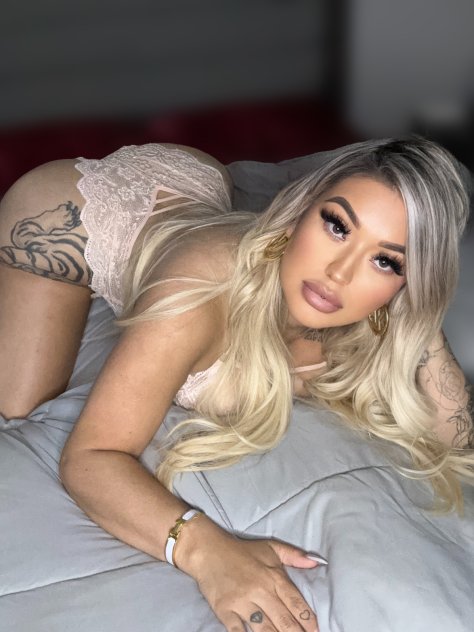 Independent companion  in Phoenix, Arizona - HoneyAffair