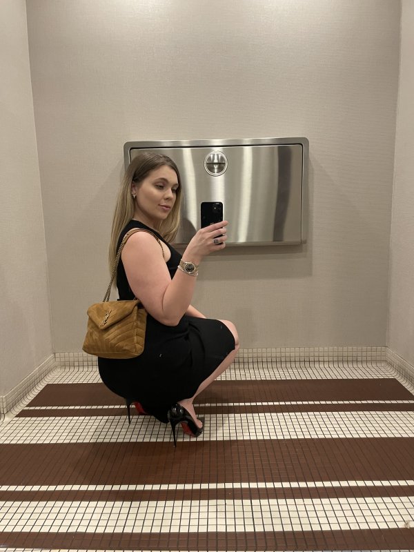Independent companion Natalie in Portland, Oregon - HoneyAffair