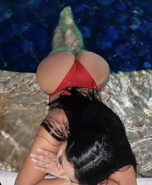 Independent companion Kim in Amarillo, Texas - HoneyAffair