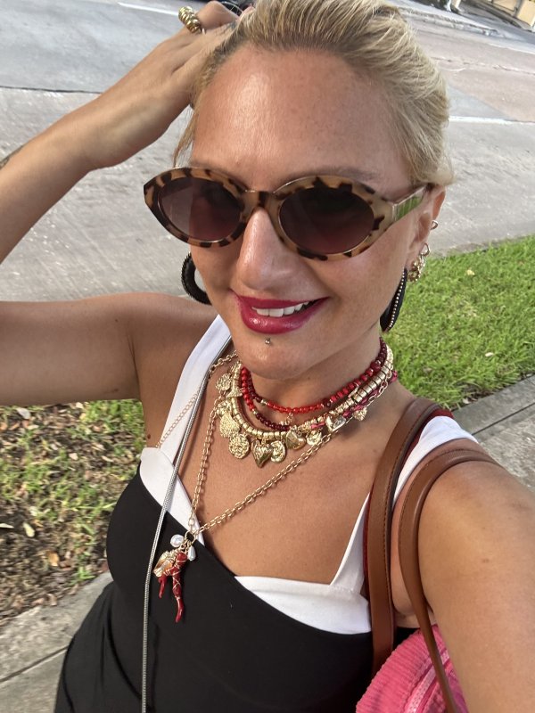 Independent companion Ukrainian Alina in Austin, Texas - HoneyAffair