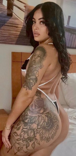 Independent companion Loren in Detroit, Michigan - HoneyAffair