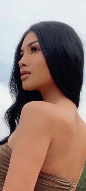 Independent companion Elisa in San Francisco, California - HoneyAffair