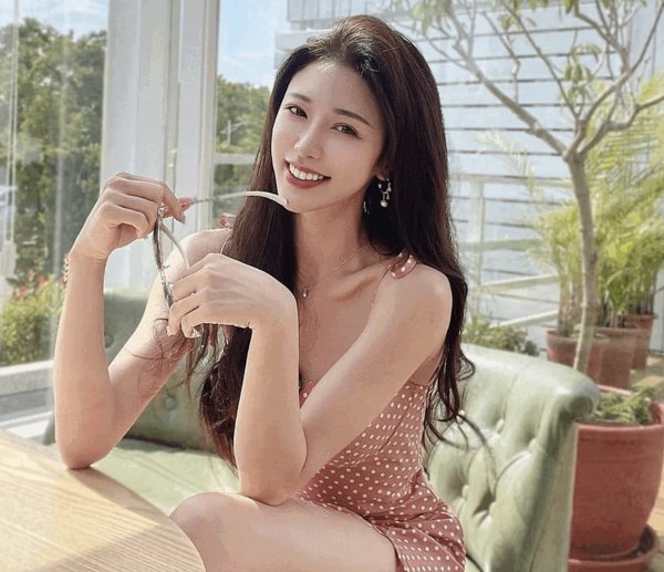 💥💥💥New Pretty Asian Girls