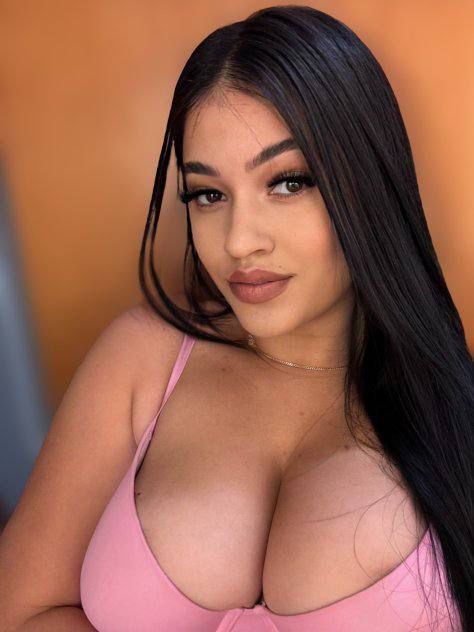 Independent companion Angie $60 in Hartford, Connecticut - HoneyAffair