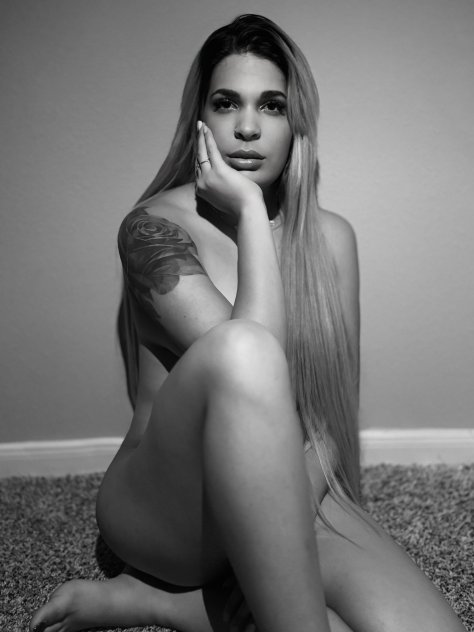 Independent companion Claudia in Houston, Texas - HoneyAffair