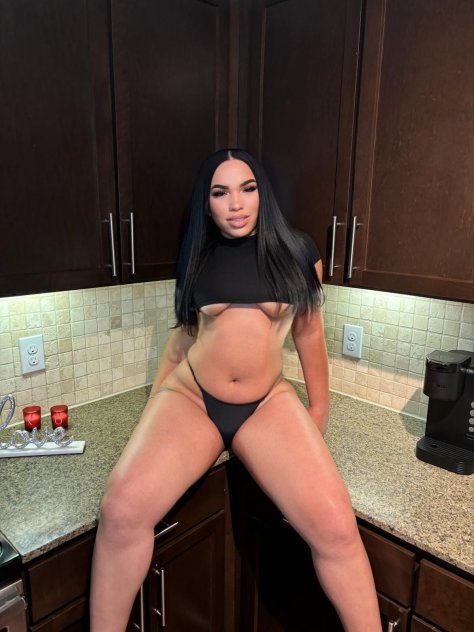 Mia
