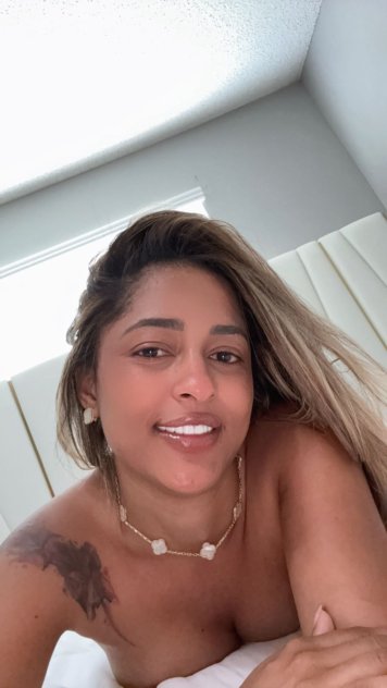 Independent companion Sofia in Pompano Beach, Florida - HoneyAffair