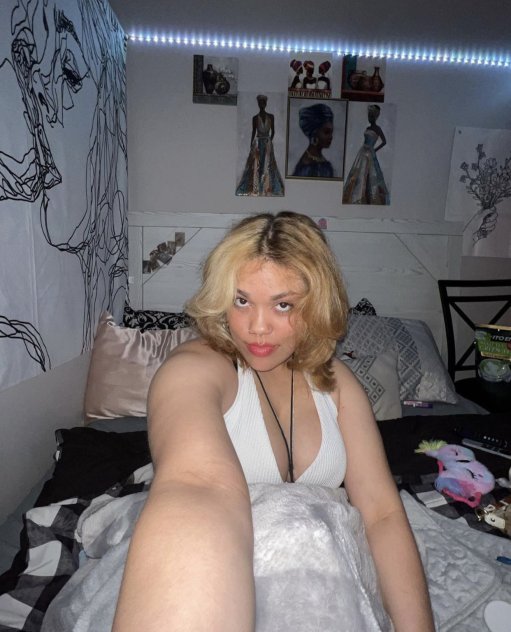 Independent companion Rayna 🍆🍑 in Long Island, New York - HoneyAffair