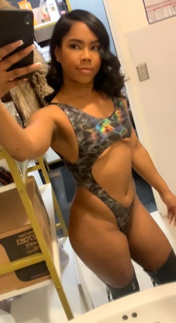 Independent companion Bonnie thee baddy💘 in Los Angeles , California - HoneyAffair
