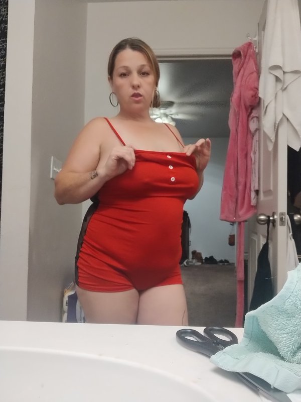 Independent companion Country girl in Oklahoma City, Oklahoma - HoneyAffair