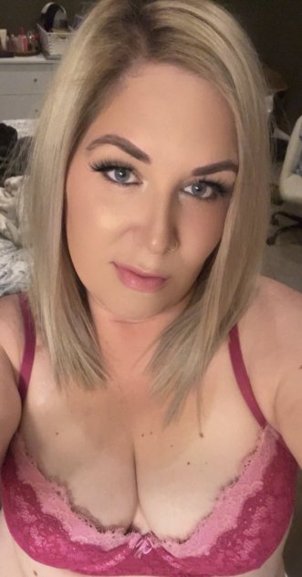 Independent companion Jessy in Fargo, North Dakota - HoneyAffair