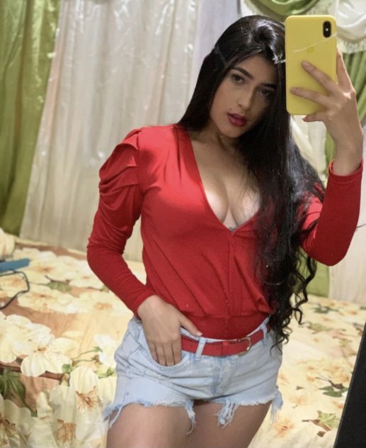 Independent companion Carly🍑💕 in El Paso, Texas - HoneyAffair
