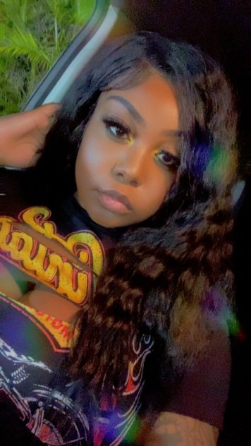 Independent companion Ashley in Orlando, Florida - HoneyAffair