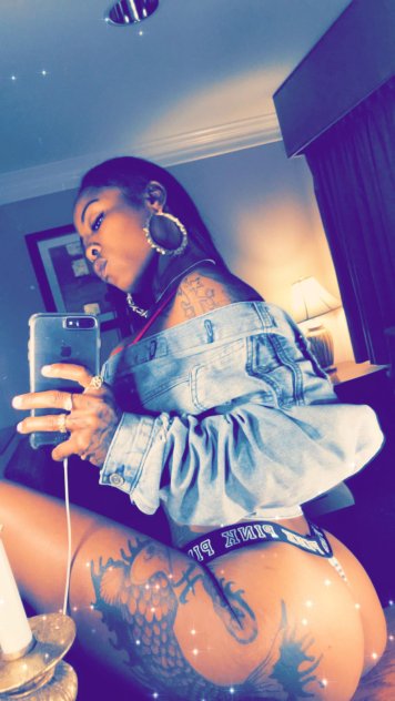 Independent companion Prettyy in Long Beach, California - HoneyAffair
