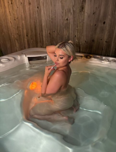 Independent companion Kell💦y in Denver, Colorado - HoneyAffair