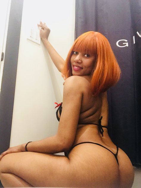 Independent companion annie in Queens, New York - HoneyAffair