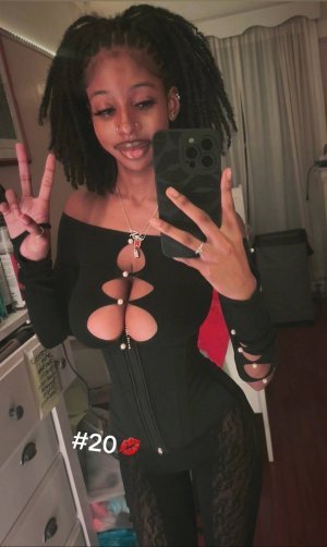 Independent companion Sabrina in Huntsville, Alabama - HoneyAffair