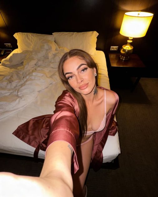 Seductive Stacy
