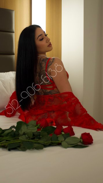 Independent companion Natasha Jane in Houston, Texas - HoneyAffair