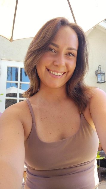 Independent companion Laural in Honolulu, hawaii - HoneyAffair