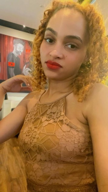 Independent companion Elisabeth in North Jersey, New Jersey - HoneyAffair