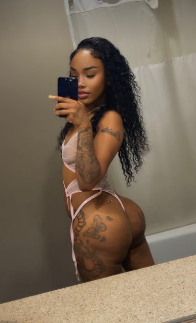 Mia🎀