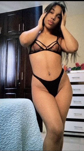 Independent companion Sasha in Fort Myers, Florida - HoneyAffair