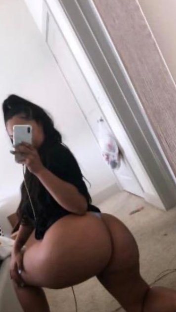 Independent companion Hazel in New Haven, Connecticut - HoneyAffair